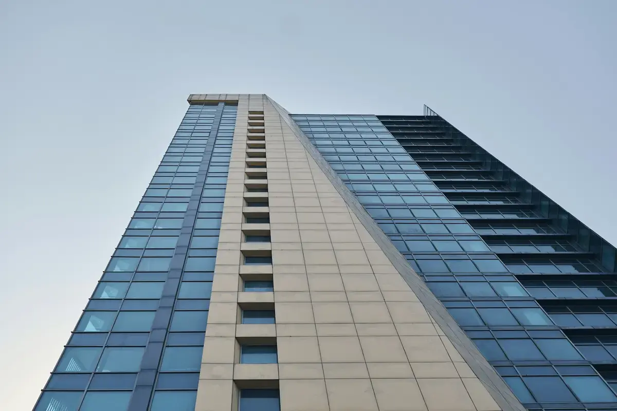 NIAR Real Estate